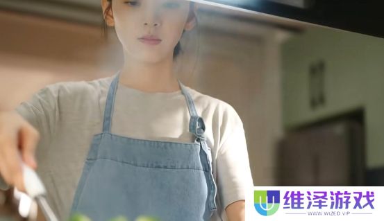 《难哄》后续剧情：温以凡顺利产女，向朗抱着不撒手，桑延脸都气绿了