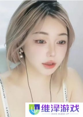 刘飞儿自曝有大哥私信自己，称要把聊天发给大哥老婆，网友：太损了