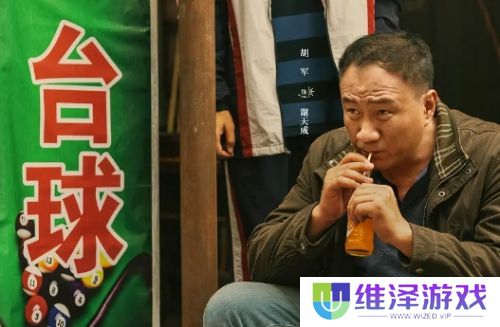 56岁胡军亮相《北上》，从船老大到落魄货车司机，打了多少男明星脸